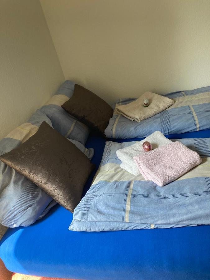Toll Apartment Mit Privatem Eingang Free Parking Slbst Check-In Netflix 30 Zone Ruhig Duisburg Kültér fotó